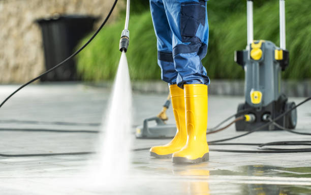 Best Sidewalk Pressure Washing  in Finneytown, OH